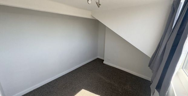 Garnet Crescent, Beeston, Leeds, LS11 5JT - Photo 1