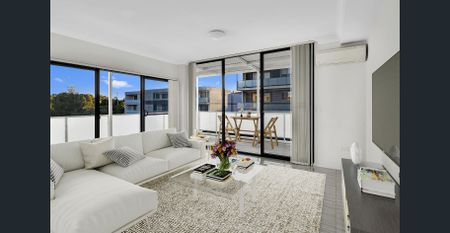 Space, style & convenience moments to Parramatta CBD. - Photo 2
