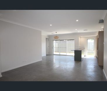 2/23a Russell Street, Branxton, NSW 2335 - Photo 6