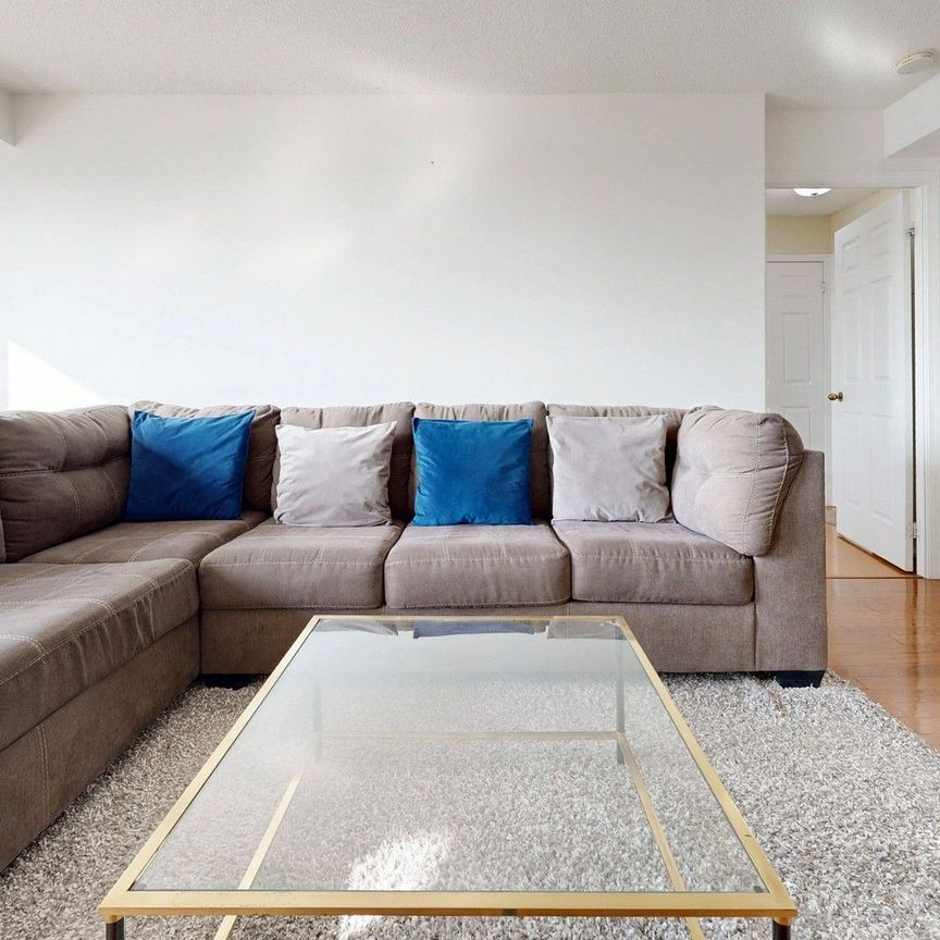 For Lease - 23 Oneida Crescent Unit# 706, Richmond Hill, Ontario - Photo 1