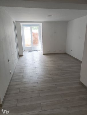 Un appartement en rez-de-chaussée - ANICHE - Photo 1