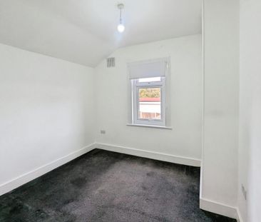 London Road, South Stifford, Grays, RM20 - Photo 5