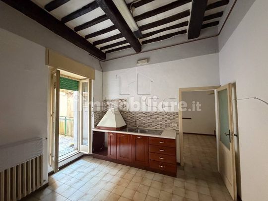 Trilocale via XI settembre, Centro, Città di Castello - Foto 1