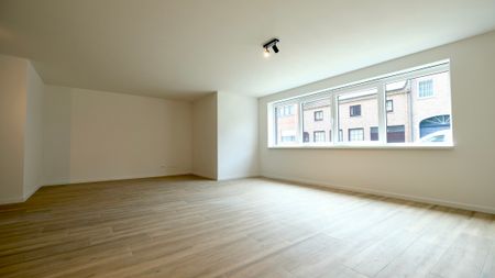 Gelijkvloers nieuwbouwappartement met tuin - Photo 2