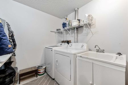 Great Family Home For Rent In Mc Kenzie Towne - Photo 5