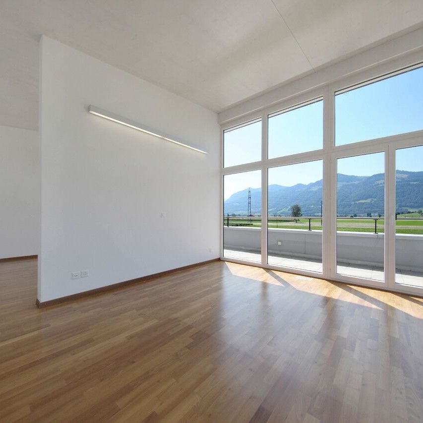 Fantastic attic apartment with unobstructed views - Foto 1
