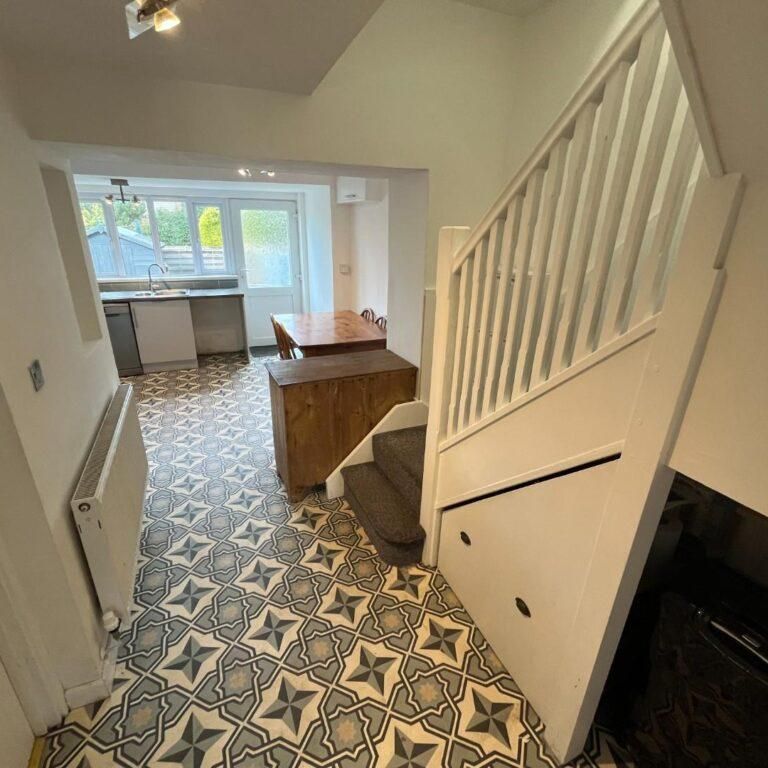 2 bedroom terraced house to rent - Photo 1