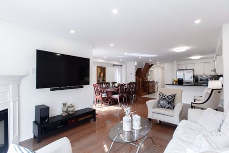 For Lease - 4 Old Orchard Crescent, Richmond Hill, Ontario - Photo 3