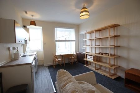 Clepington Road - Photo 2