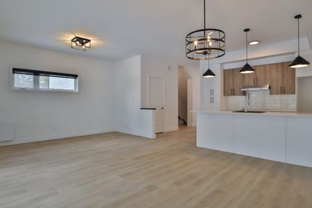 1631, rue du Calypso, Magog - Photo 3