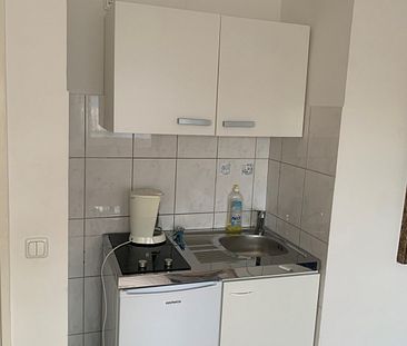 Nettes Apartment rechtsrheinisch in Vingst - Foto 3