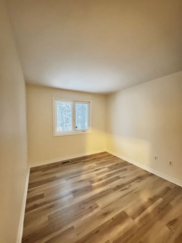 For Lease - 410 Becker Road Unit# Main Floor, Richmond Hill, Ontario - Photo 2