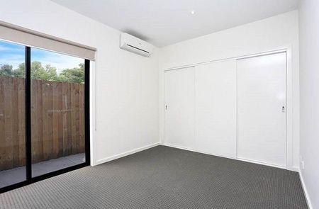 3/7 Caldwell Street, Glenroy VIC 3046 - Photo 3