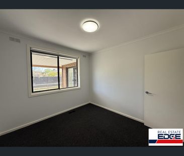9 Thea Court, Keilor Park, Vic 3042 - Photo 1