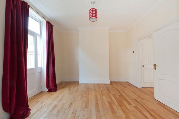 5 bedroom House To Let - Photo 1