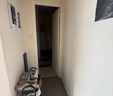 Location Appartement 1 pièce 29m² MONTAIGU VENDEE 85600 - Photo 6