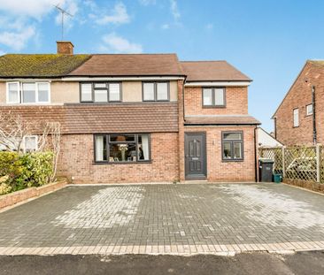 Semi-detached House to rent - Wye Road, Sevenoaks, TN15 - Photo 5