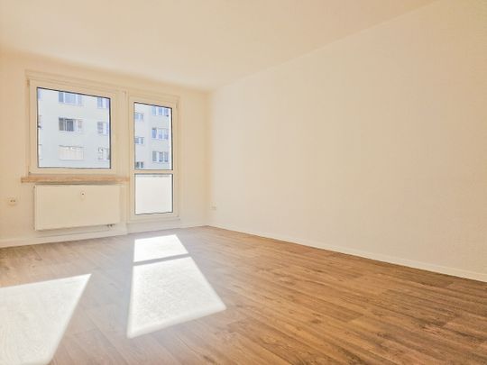 2-Raum-Wohnung in Glauchau, Oberstadt, Hufelandstraße 19 - Photo 1