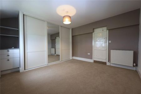 3 bedroom detached house to rent - Photo 5