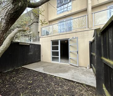 6/440 Barbadoes Street, Edgeware - Photo 3