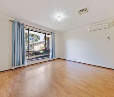 Spacious Family Living in a Quiet Cul-de-Sac Setting - Photo 6