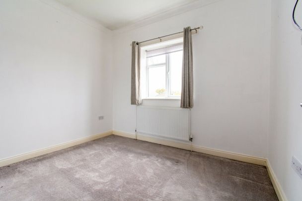 2 Bed House on Coombe Avenue - Photo 1