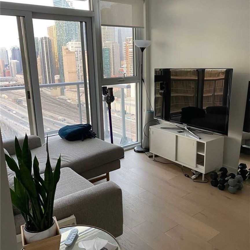 For Lease - 20 Richardson Street Unit# 1807, Toronto, Ontario - Photo 1