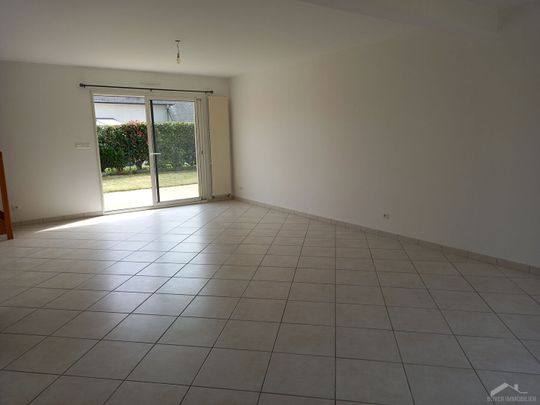 Location Maison 6 pièces 127m² ETRELLES 35370 - Photo 1