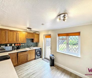 2 bedroom semi-detached house to rent - Photo 4