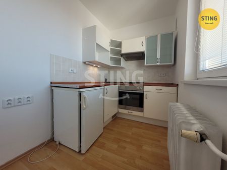 Pronájem bytu 1+1 31 m² - Photo 4