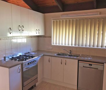 18 Smith Street, Cleveland, QLD 4163 - Photo 6
