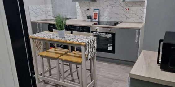 Brand new - Refurbished Ensuites for Professionals Room 1 - Photo 3