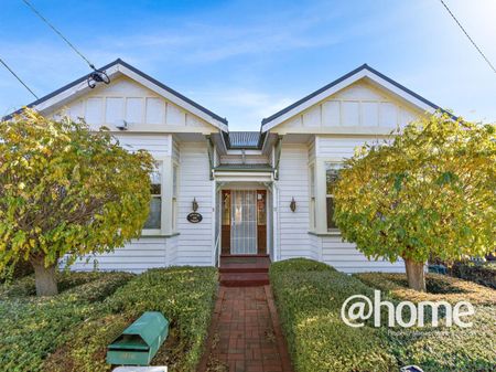 Classic Family Home - Photo 4