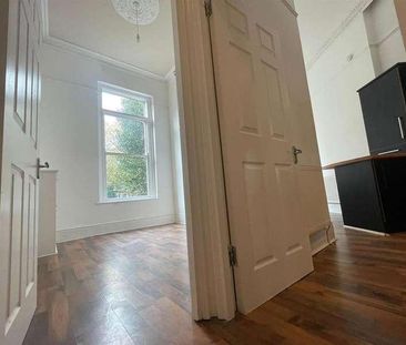 Princes Avenue, Princes Park, Liverpool, L8 - Photo 5