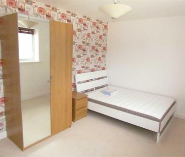 3 bedroom apartment to rent - Photo 3