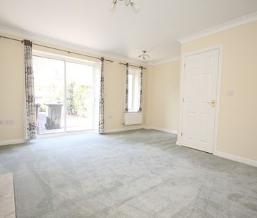 Knaphill, Woking - Photo 1