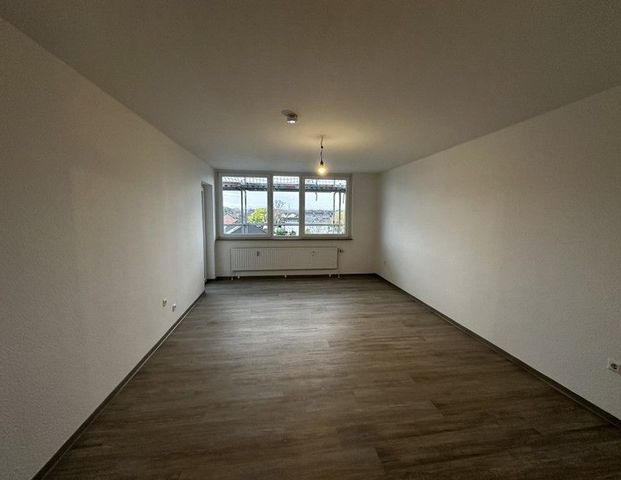 Helle 3-Zimmer-Wohnung mit 80 m² im 3. Obergeschoss – Ihr neues Zuhause - Foto 1