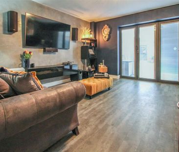 4 bedroom townhouse to rent - Photo 6