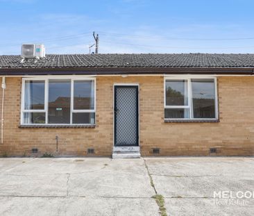 FRESH, BRIGHT & EASY LIVING - UNFURNISHED - Photo 3