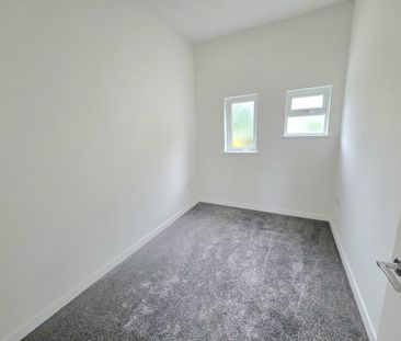 2 bedroom semi-detached bungalow to rent - Photo 1