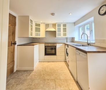 2 bedroom detached house to rent - Photo 2