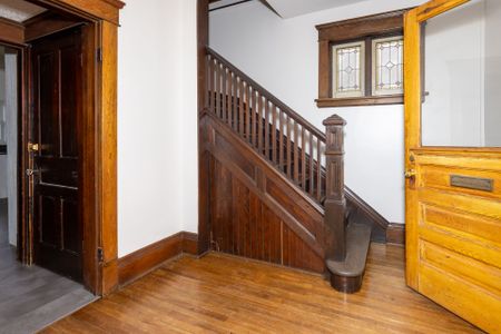 For Lease - 333 Millard Avenue Unit# Upper, Newmarket, Ontario - Photo 5