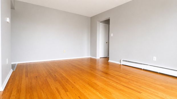 For Lease - 12 Westmount Road Unit# 9, Kitchener, Ontario - Photo 1