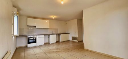 Location Appartement 3 pièces 58m² VIDAUBAN 83550 - Photo 2