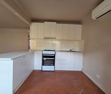 Neat and Tidy Two Bedroom Home near M-City - Photo 3