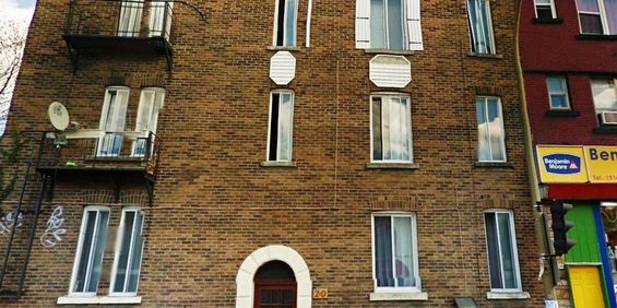 2,5 - Appartement Plateau Mont-Royal - Photo 3