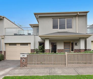 An Absolute Delight! - Photo 6