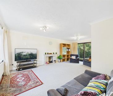 4 bedroom detached house to rent - Photo 5