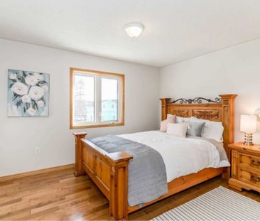 For Lease - 34 Mcfaul Street, Caledon, Ontario - Photo 2