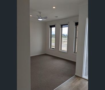 25 Evergreen Street, Armstrong Creek, Vic 3217 - Photo 5